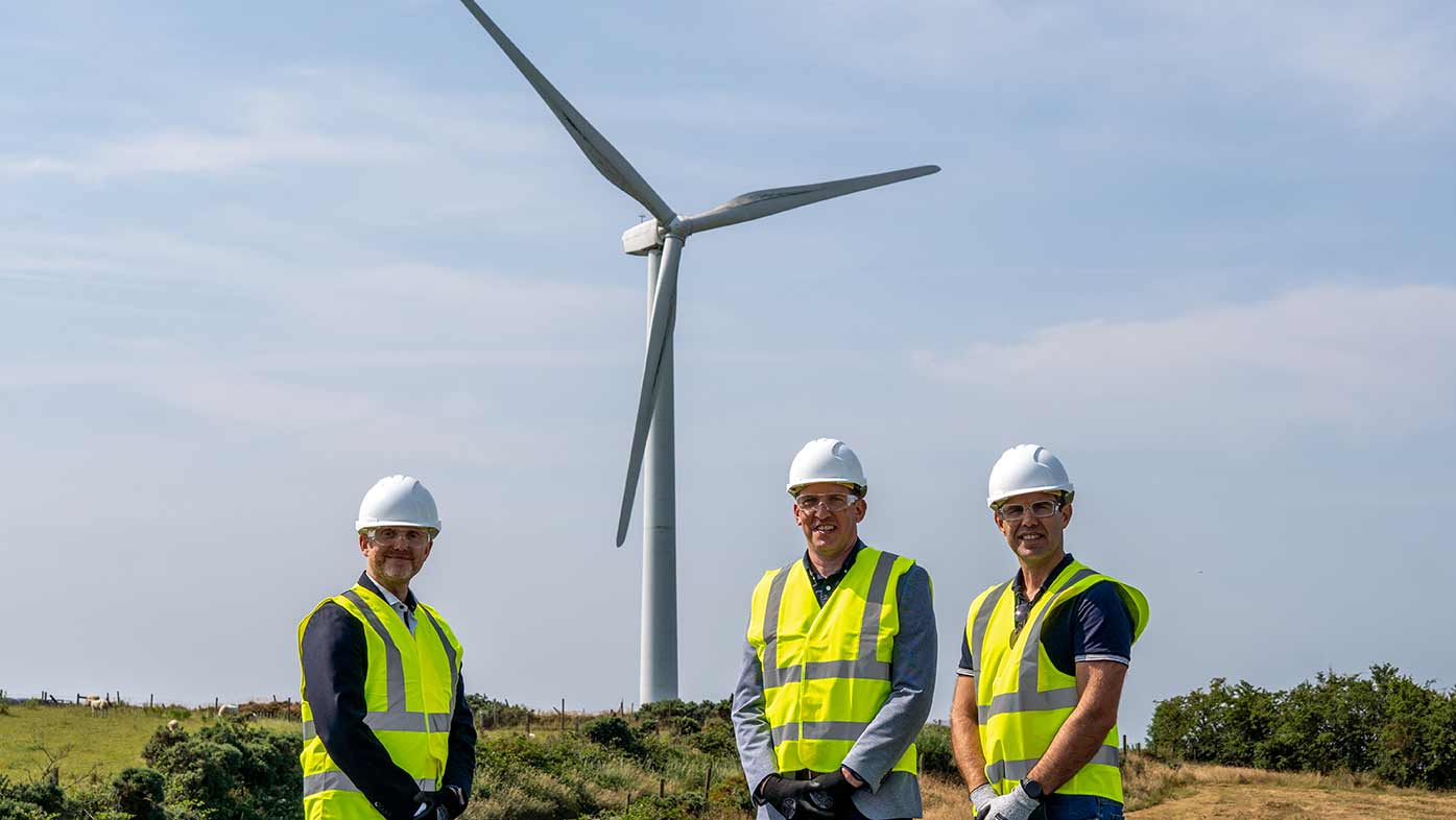 Bristol Myers Squibb Ireland to power more operations with renewable electricity from Monaghan Wind Farm