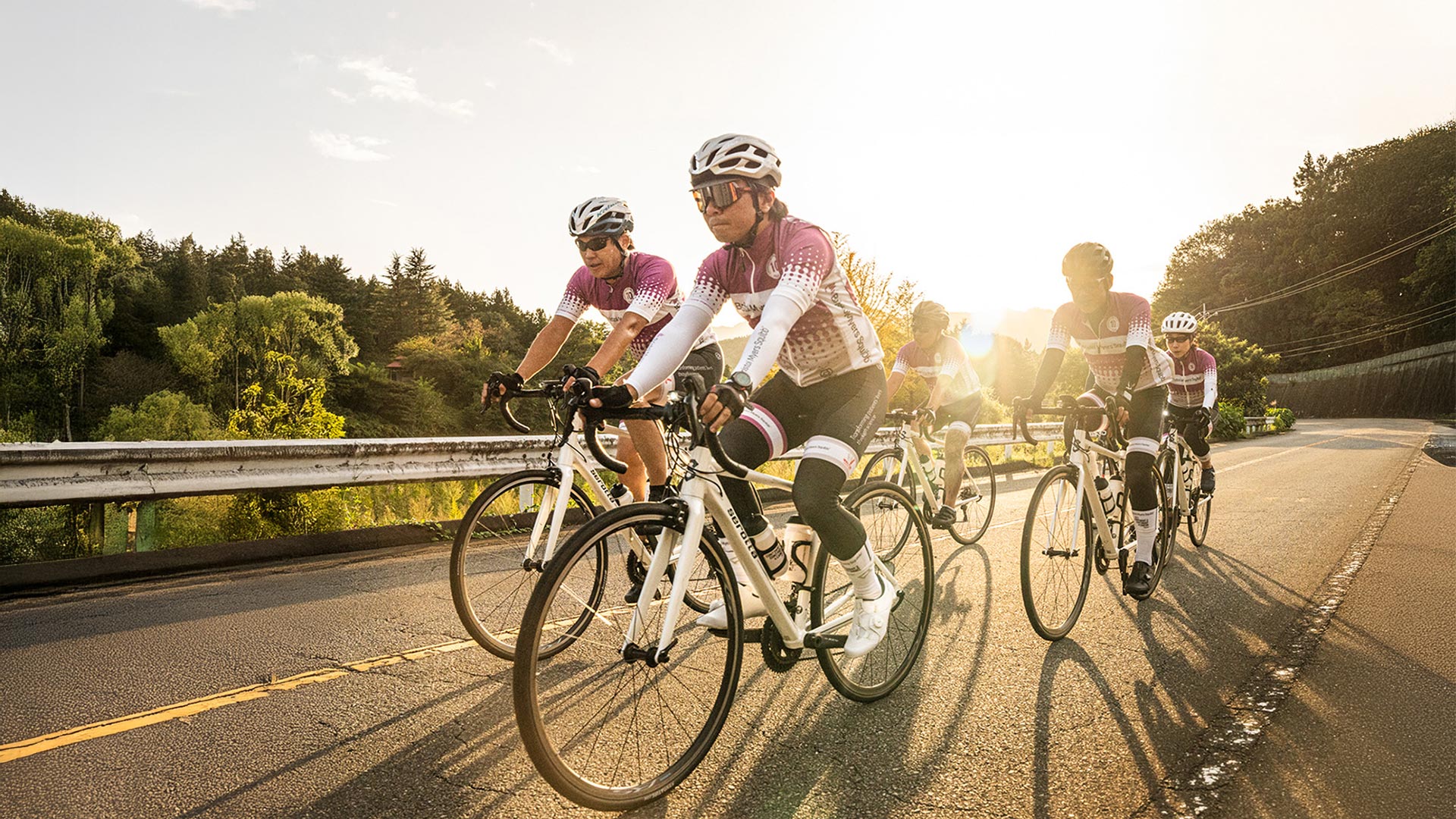 Oltre 300 dipendenti di 33 nazioni pedaleranno per la lotta contro il cancro, celebrando i 12 anni della C2C4C